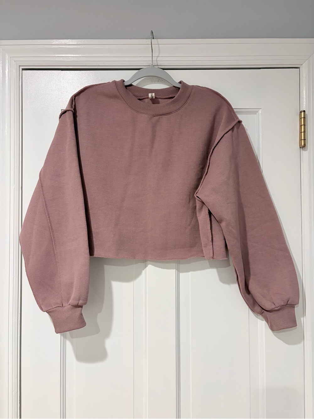 Amazhiyu Cropped Fleece Sweatshirt – Mauve Pink – Size Medium